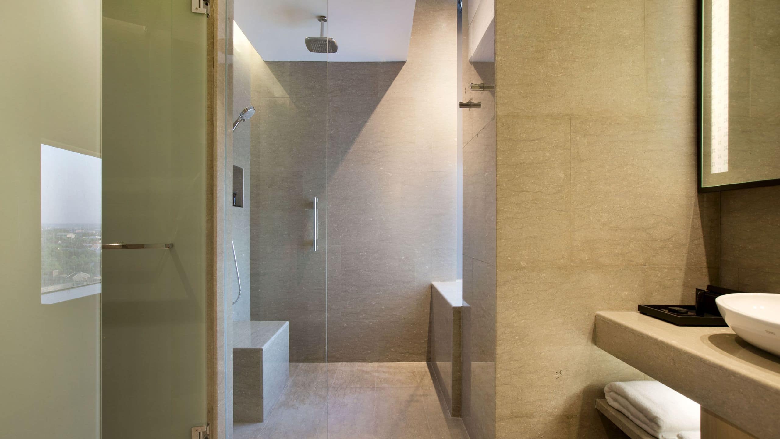 第 4，共 4 Alila Solo Deluxe Room Bathroom