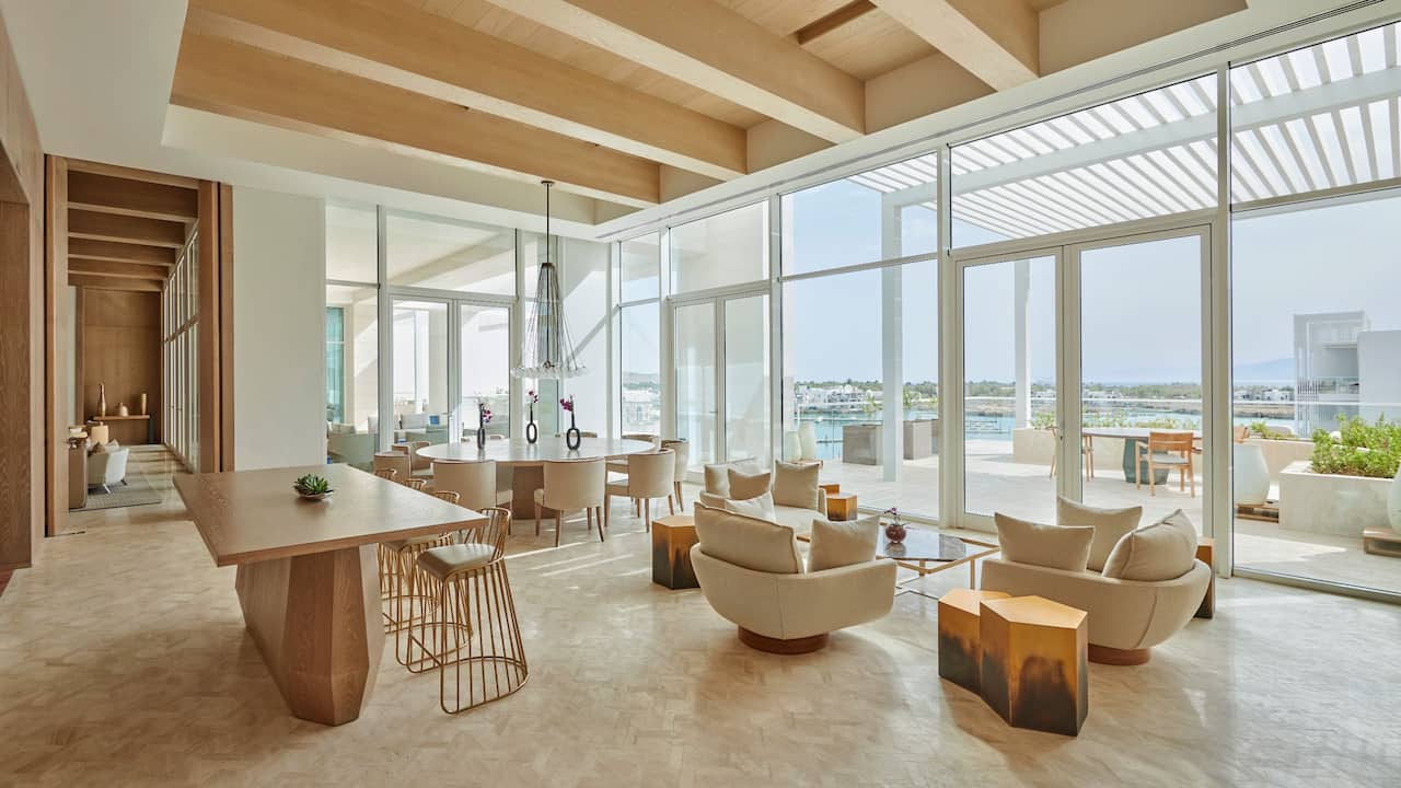 Royal Suite Dining Area