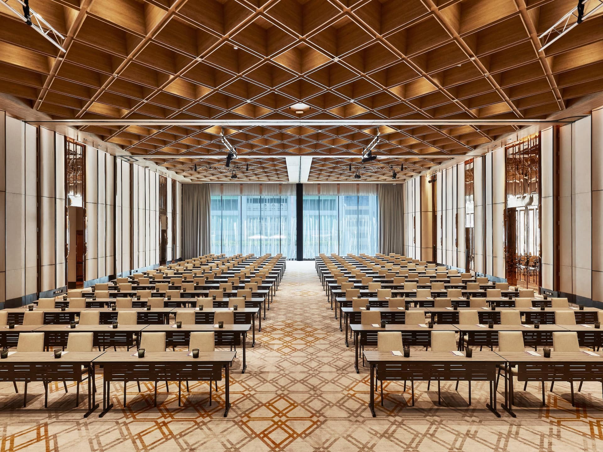 Hyatt Regency Bangkok Sukhumvit Ballroom