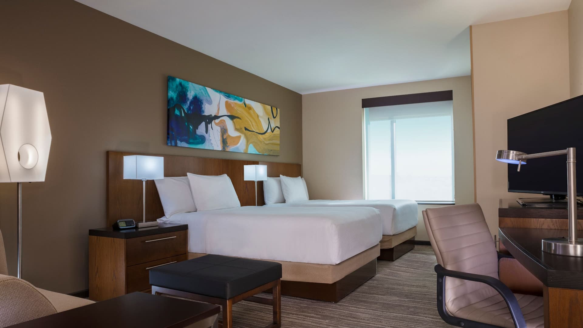 Hyatt Place Aguascalientes/Bonaterra Double Room Desk