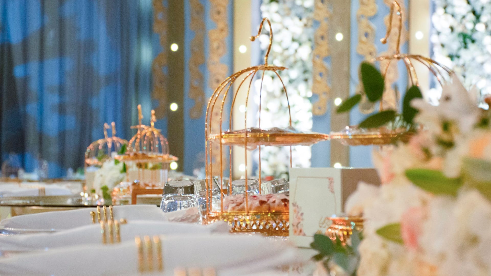Grand Hyatt Doha Hotel & Villas Wedding Ballroom Setup Table Cloth