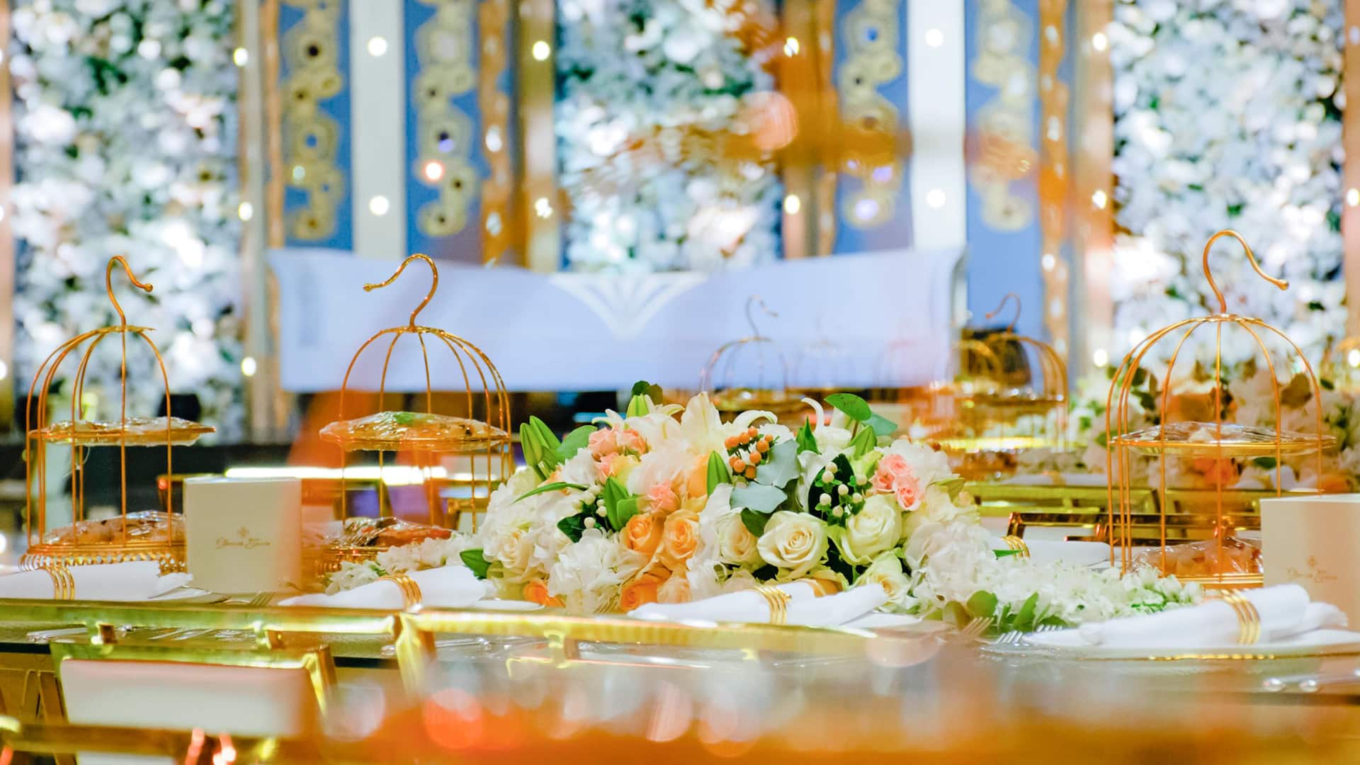 Grand Hyatt Doha Hotel & Villas Wedding Ballroom Setup Table