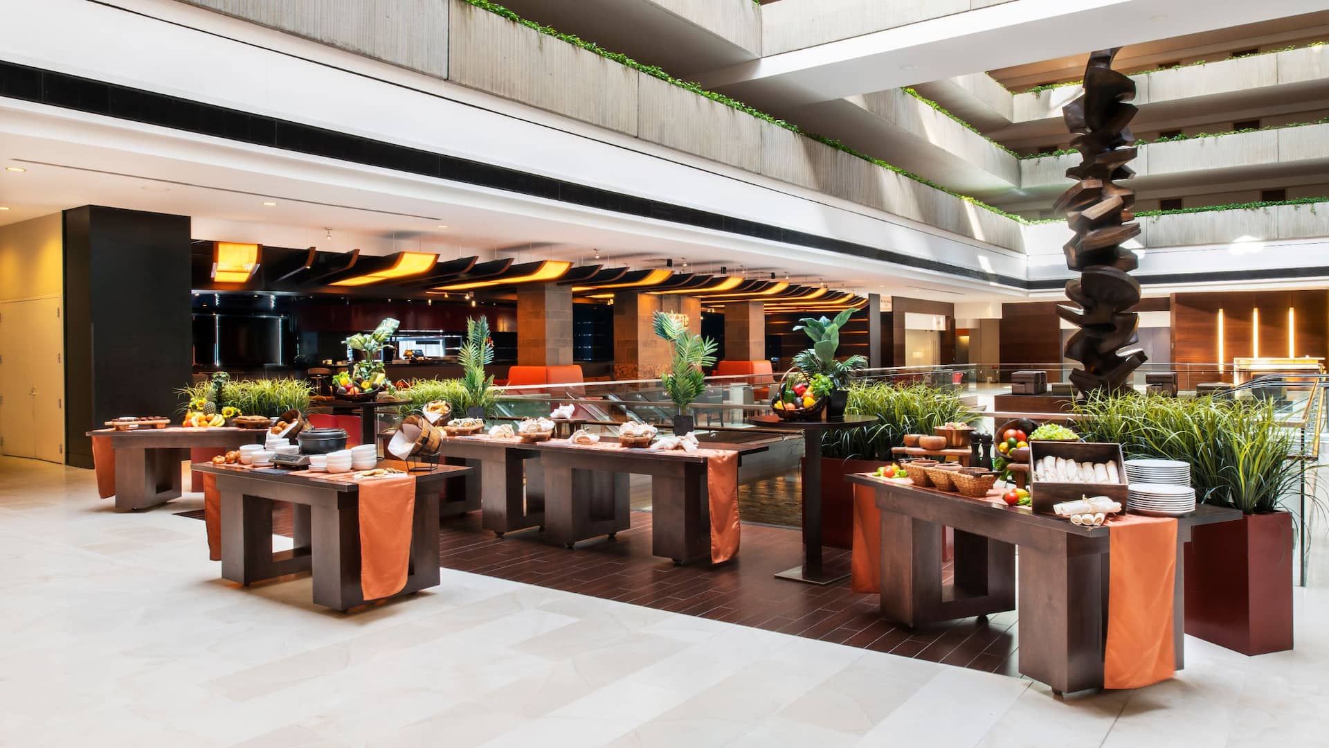 Hyatt Regency O'Hare Chicago Red Foyer