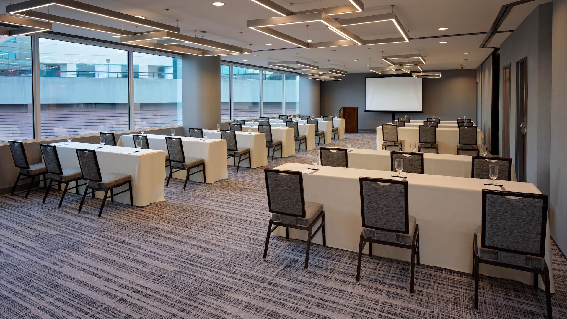 Hyatt Regency Santa Clara Classroom Setup