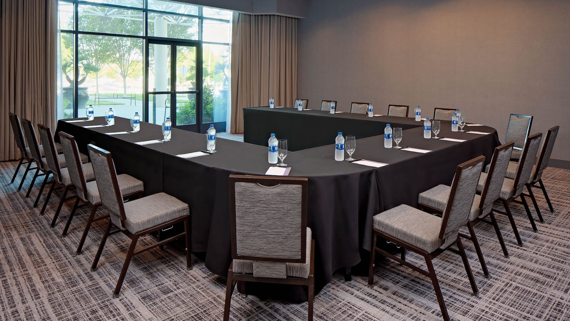Hyatt Regency Santa Clara U Shape Set Up