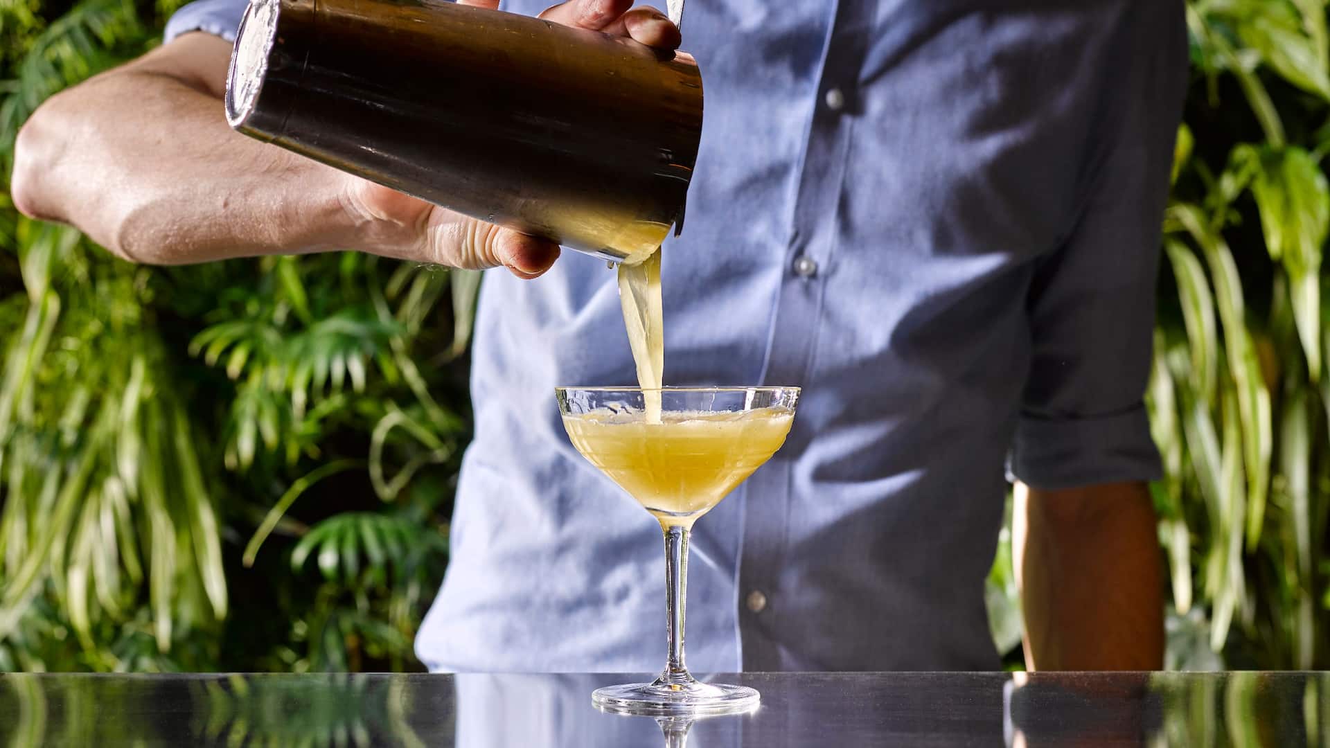 Hyatt Regency Amsterdam Bar Cocktail Pineapple Creation