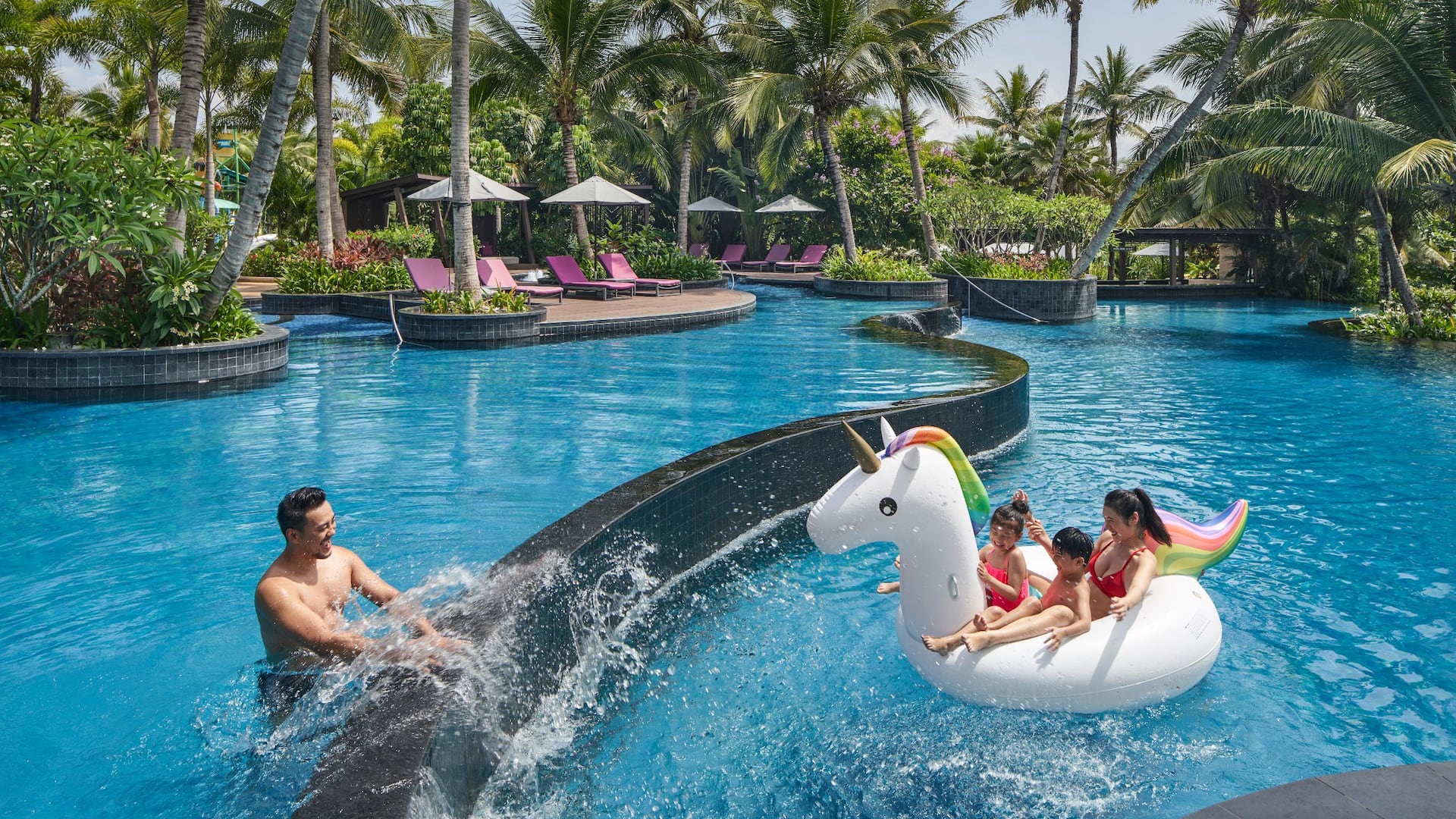Grand Hyatt Sanya Haitang Bay Resort and Spa Family At Pool