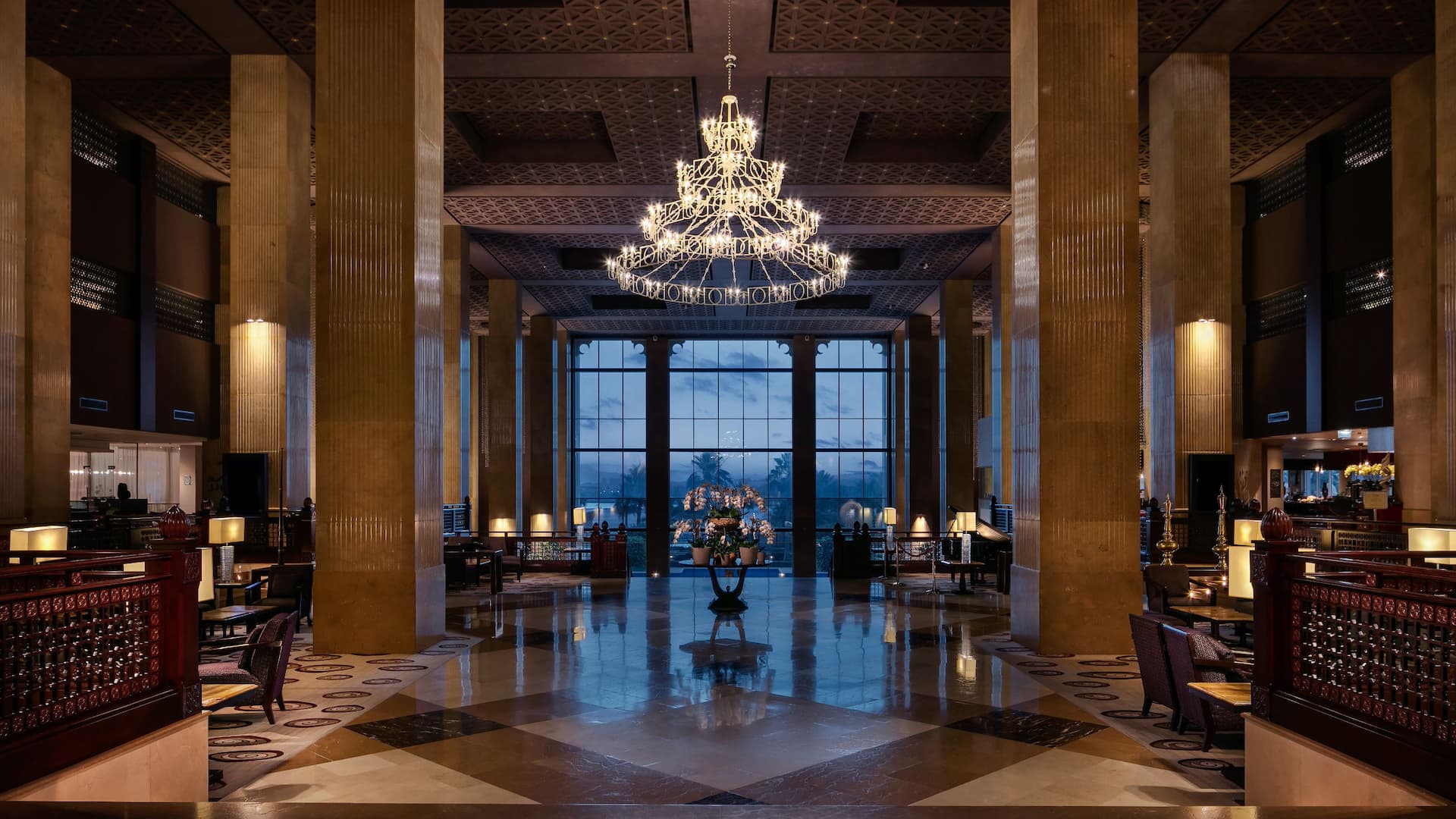 Grand Hyatt Doha Hotel & Villas Lobby