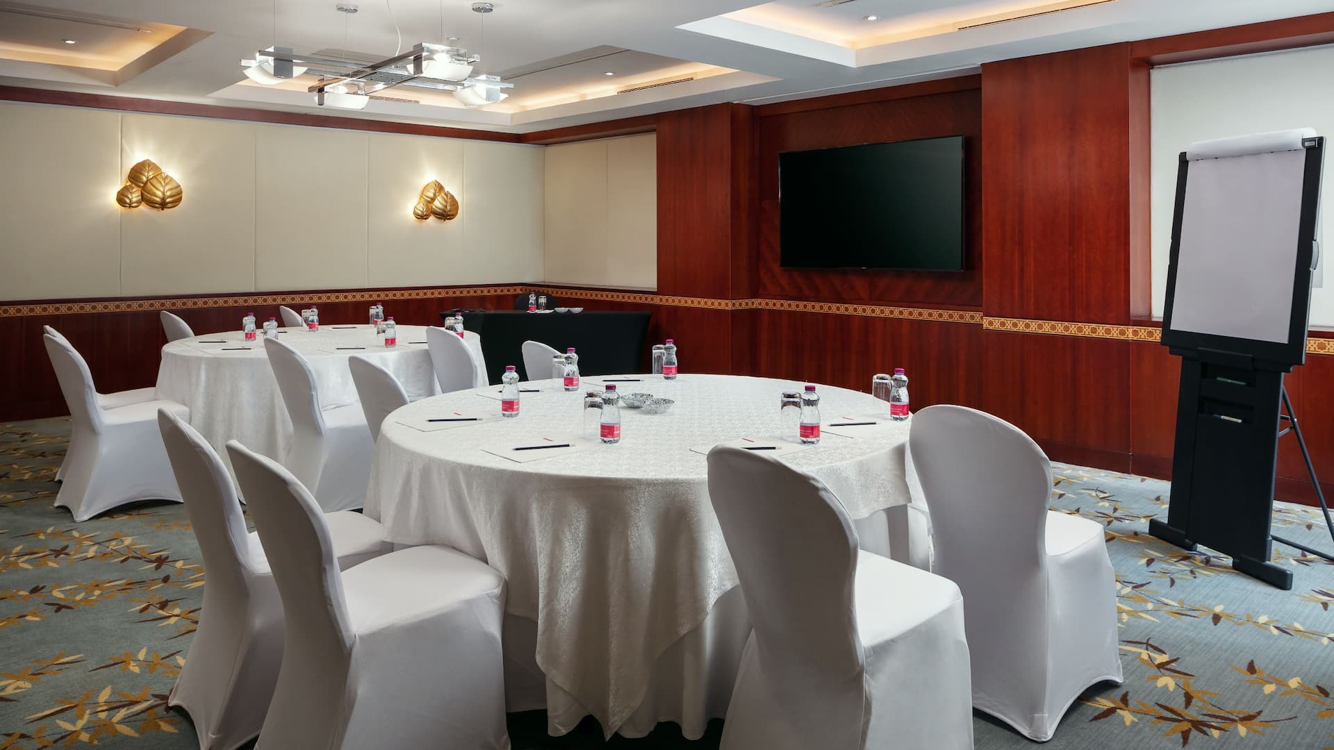 Grand Hyatt Doha Hotel & Villas Meeting Room