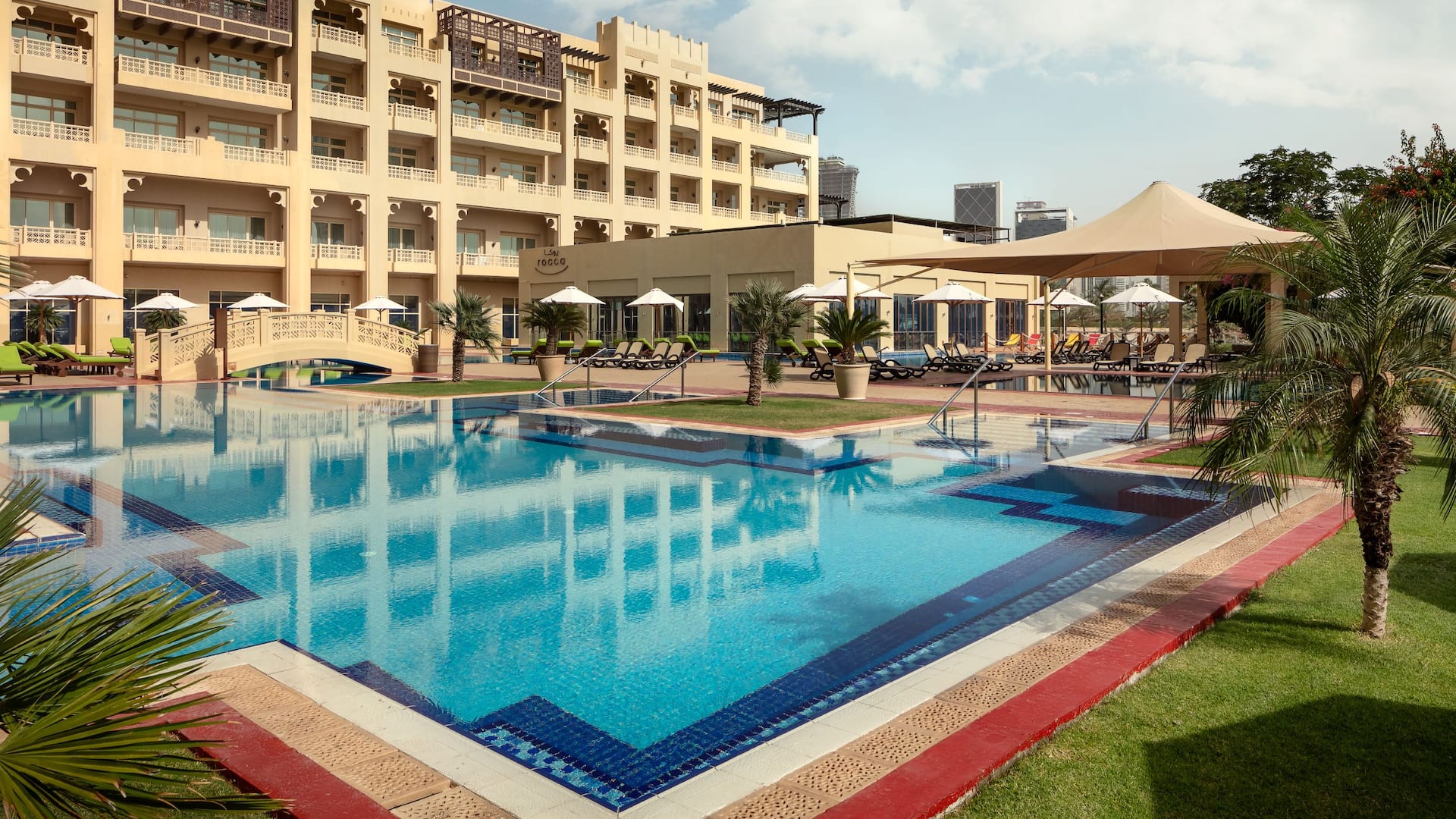 Grand Hyatt Doha Hotel & Villas Rocca Pool