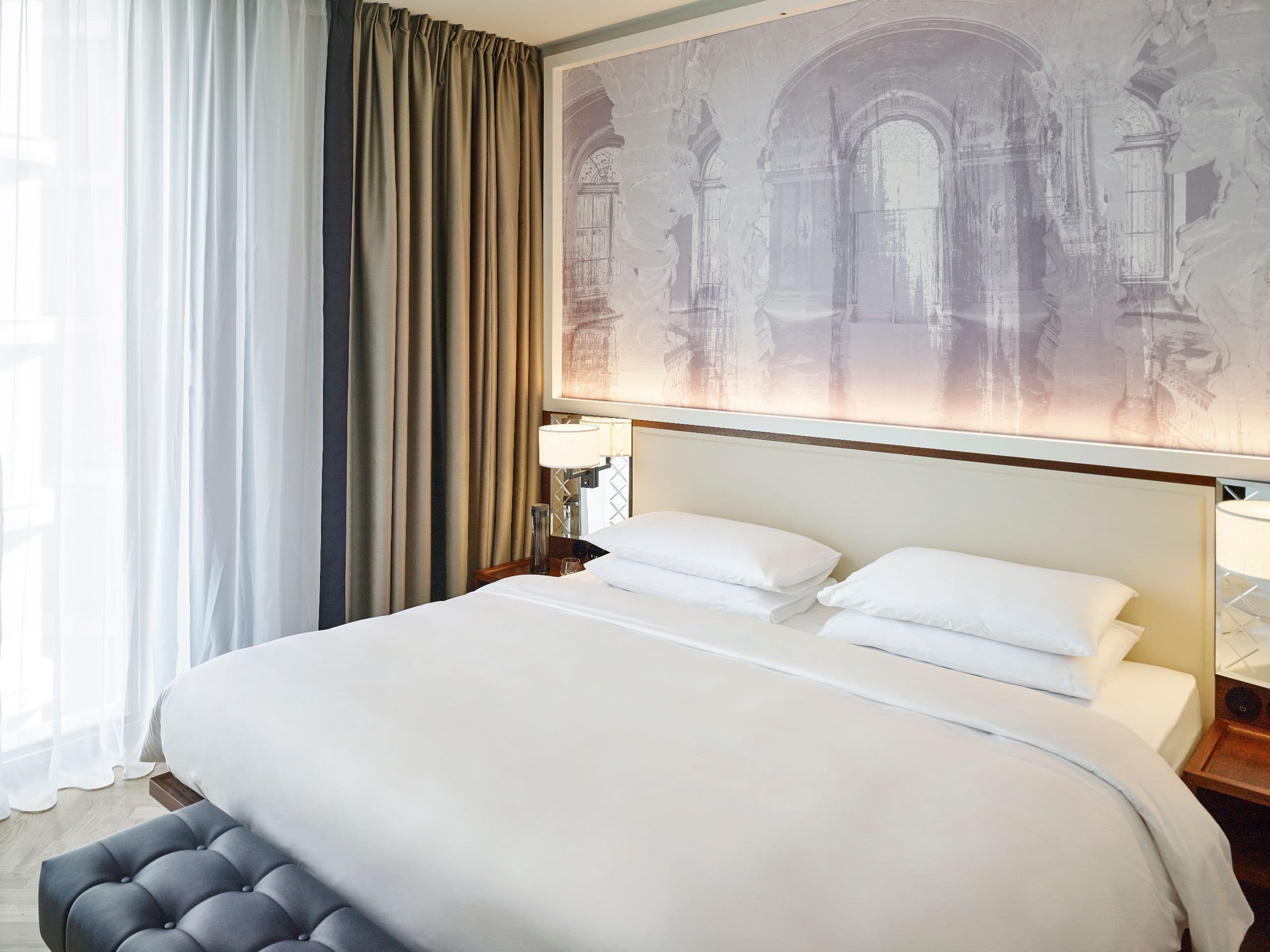 Andaz Vienna Am Belvedere Andaz Deluxe Suite Bedroom