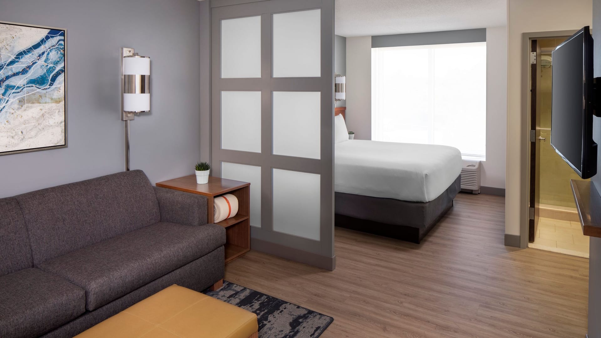 Hyatt Place Long Island/East End Standard King