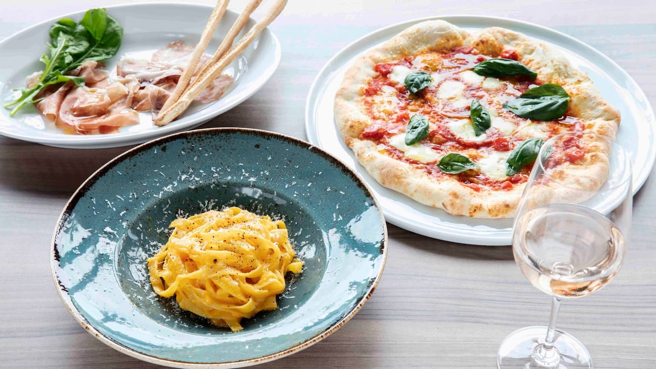 Hyatt Place Tokyo Bay Gallery Kitchen Food and Drink