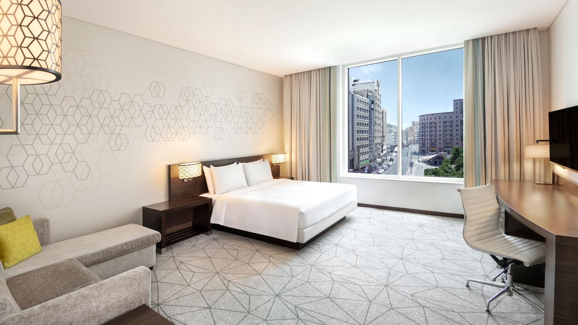 Hyatt Place Dubai Baniyas Square Guestroom