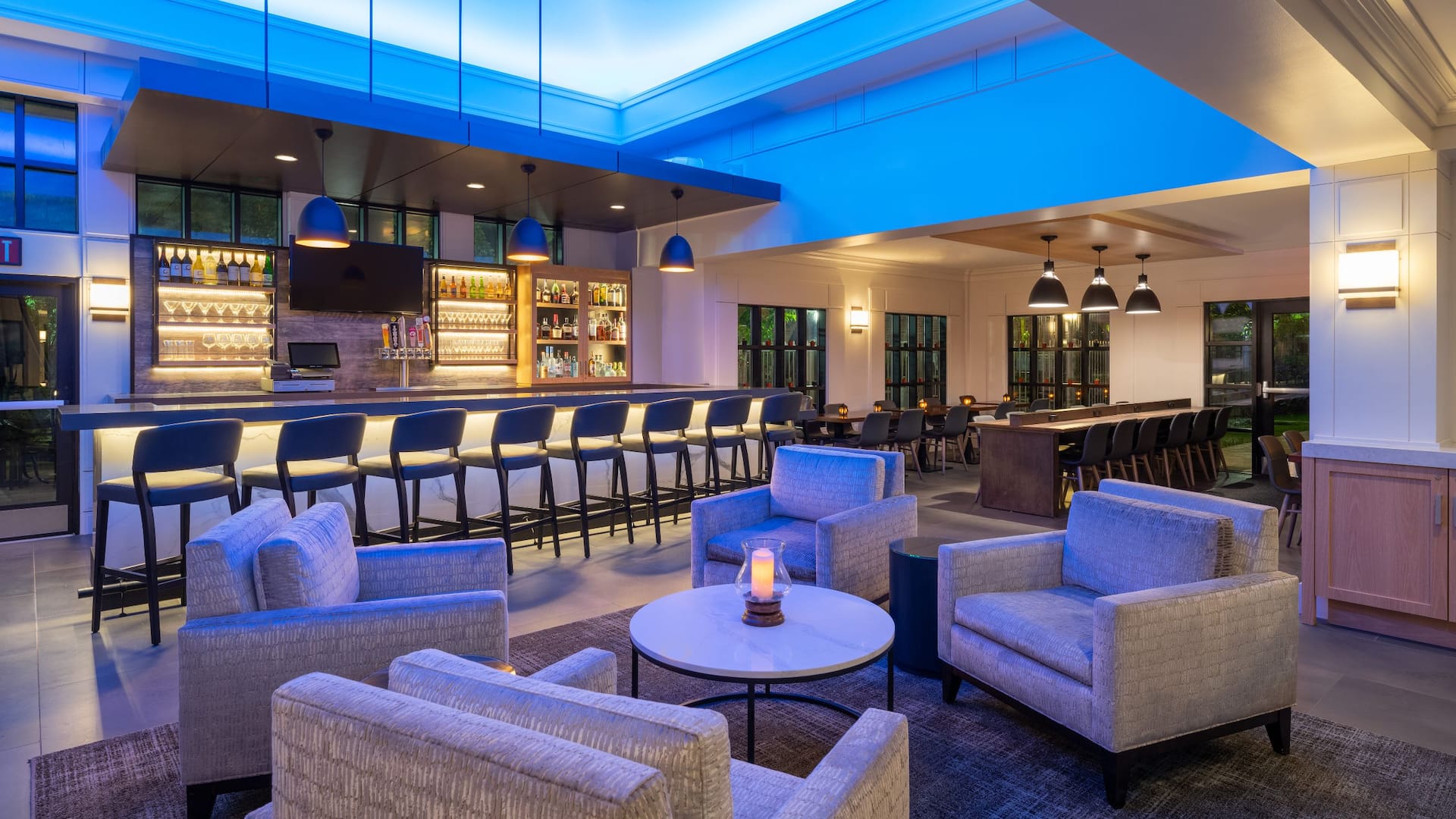 Hyatt House White Plains Hbar Evening Seating