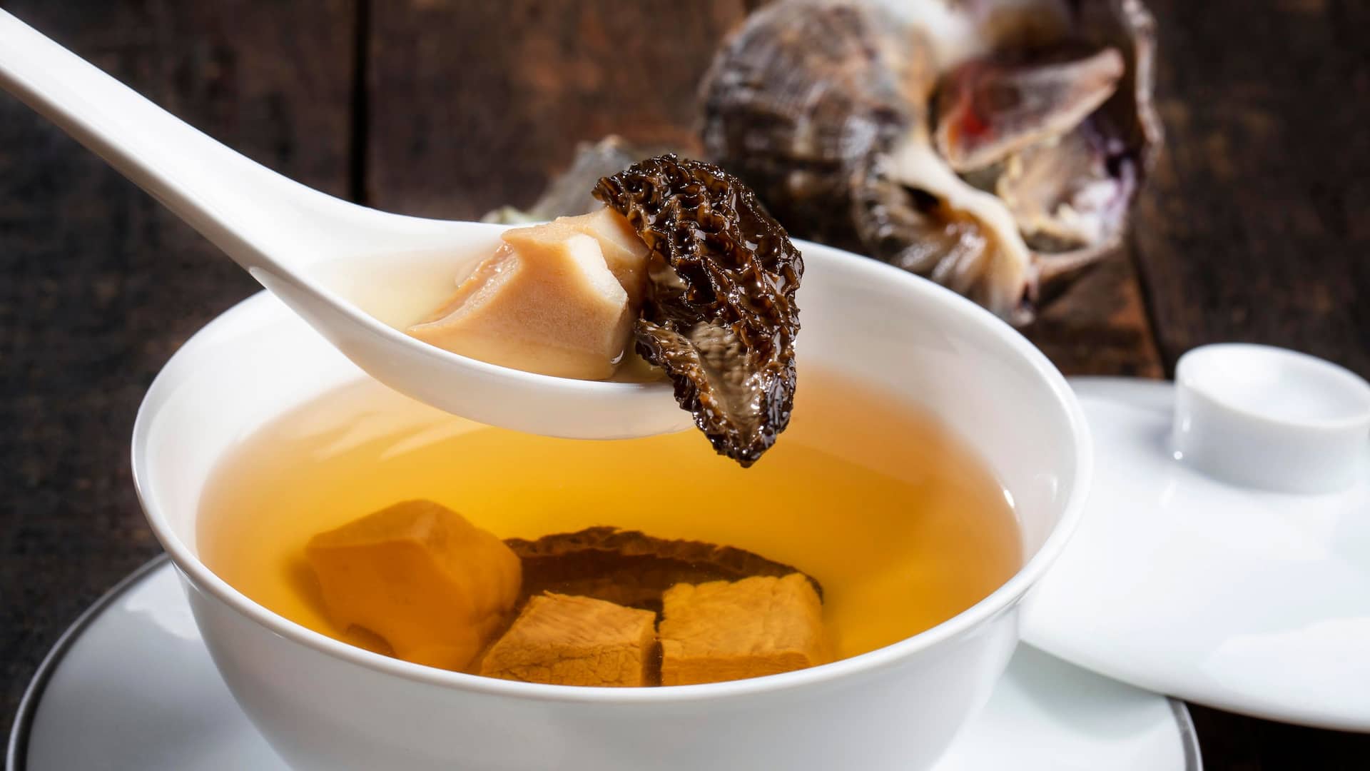 Hyatt Regency Qingdao Dong Hai 88 Private Dining Sea Whelk Soup