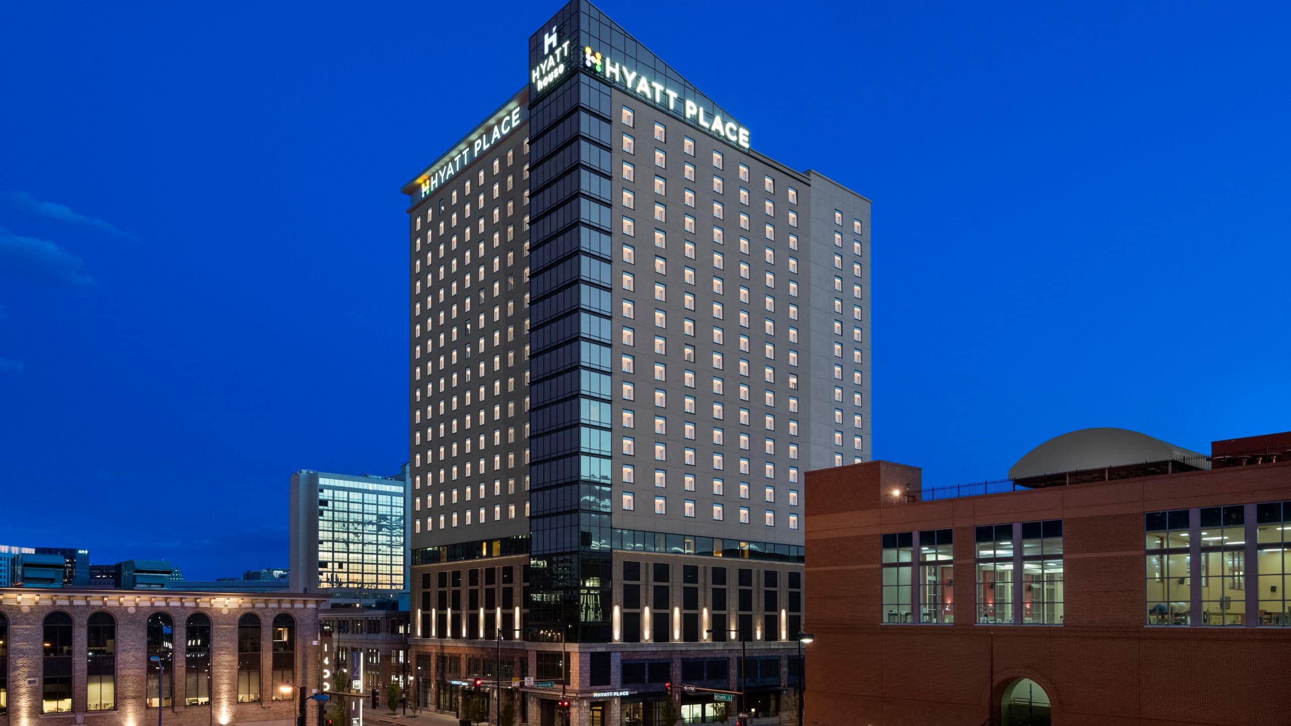 20 Of The Best Family Hotels In Denver The Family Vacation Guide 2023   Hyatt House Denver Downtown P048 Hotel Exterior.16x9 