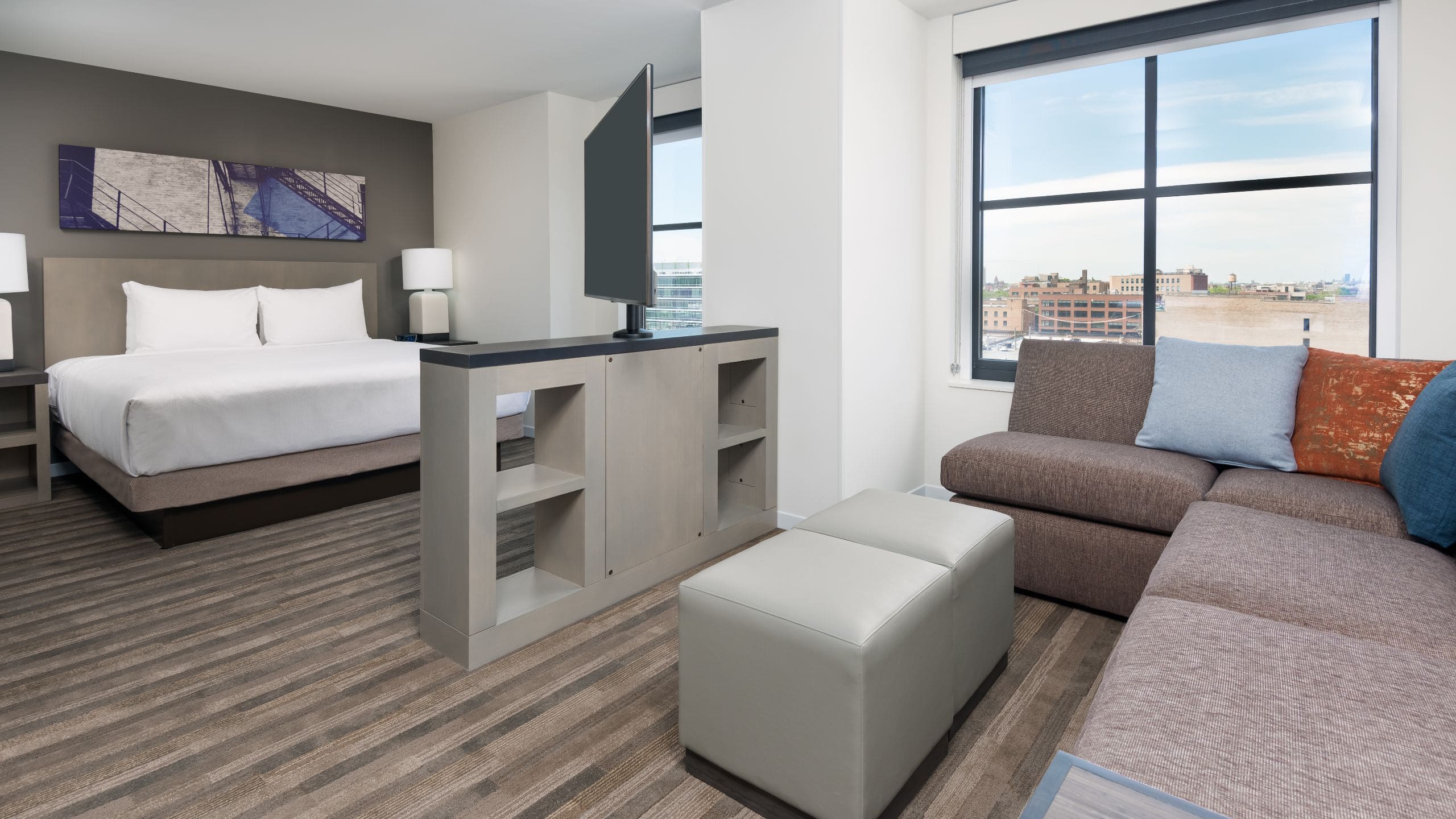 Hotel Moderno En Fulton Market Chicago Hyatt House Chicago West   Hyatt House Chicago West Loop Fulton Market P018 King Bed Suite.16x9 