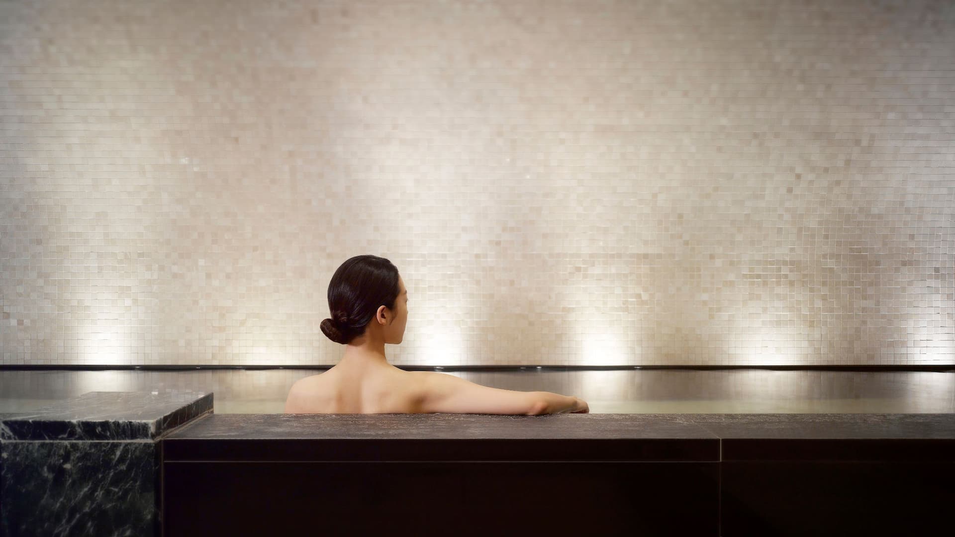 Grand Hyatt Seoul Jetted Tub With Sauna
