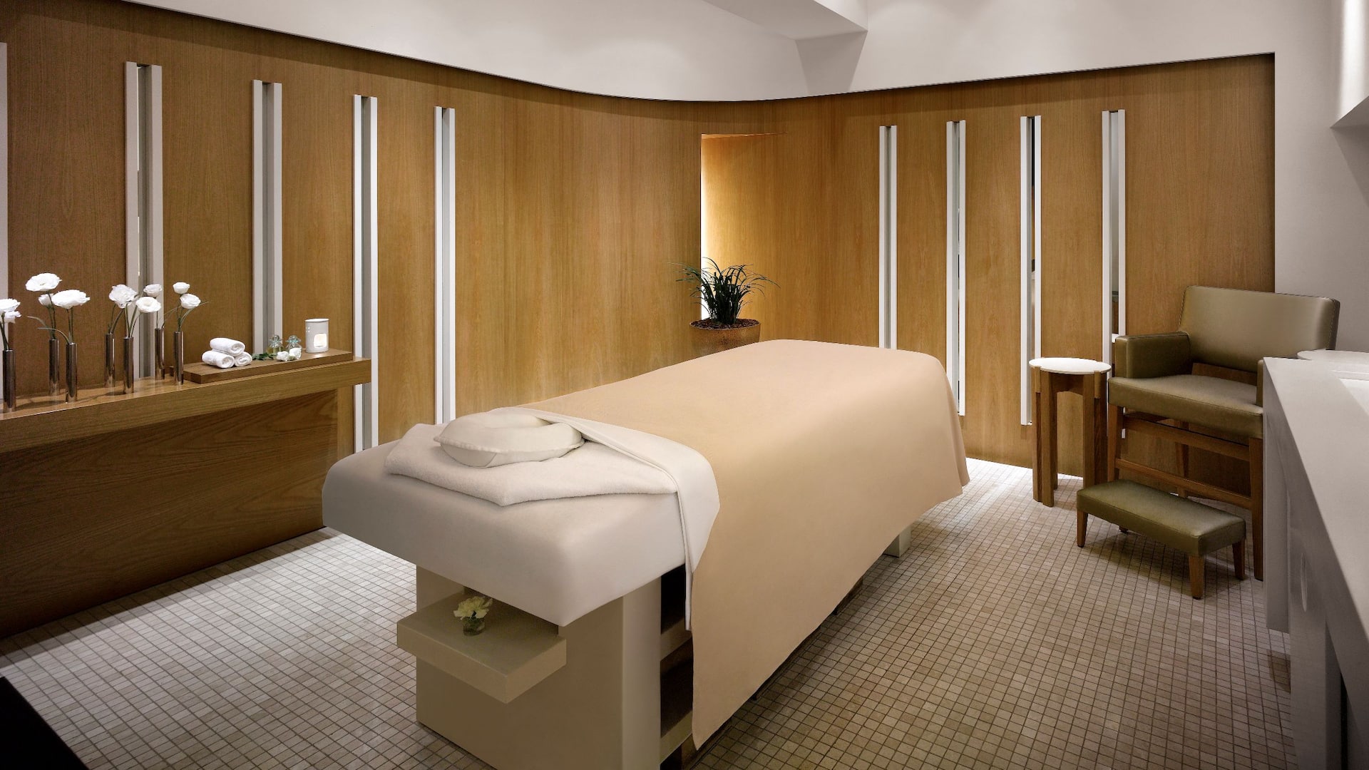 Grand Hyatt Seoul Massage Room