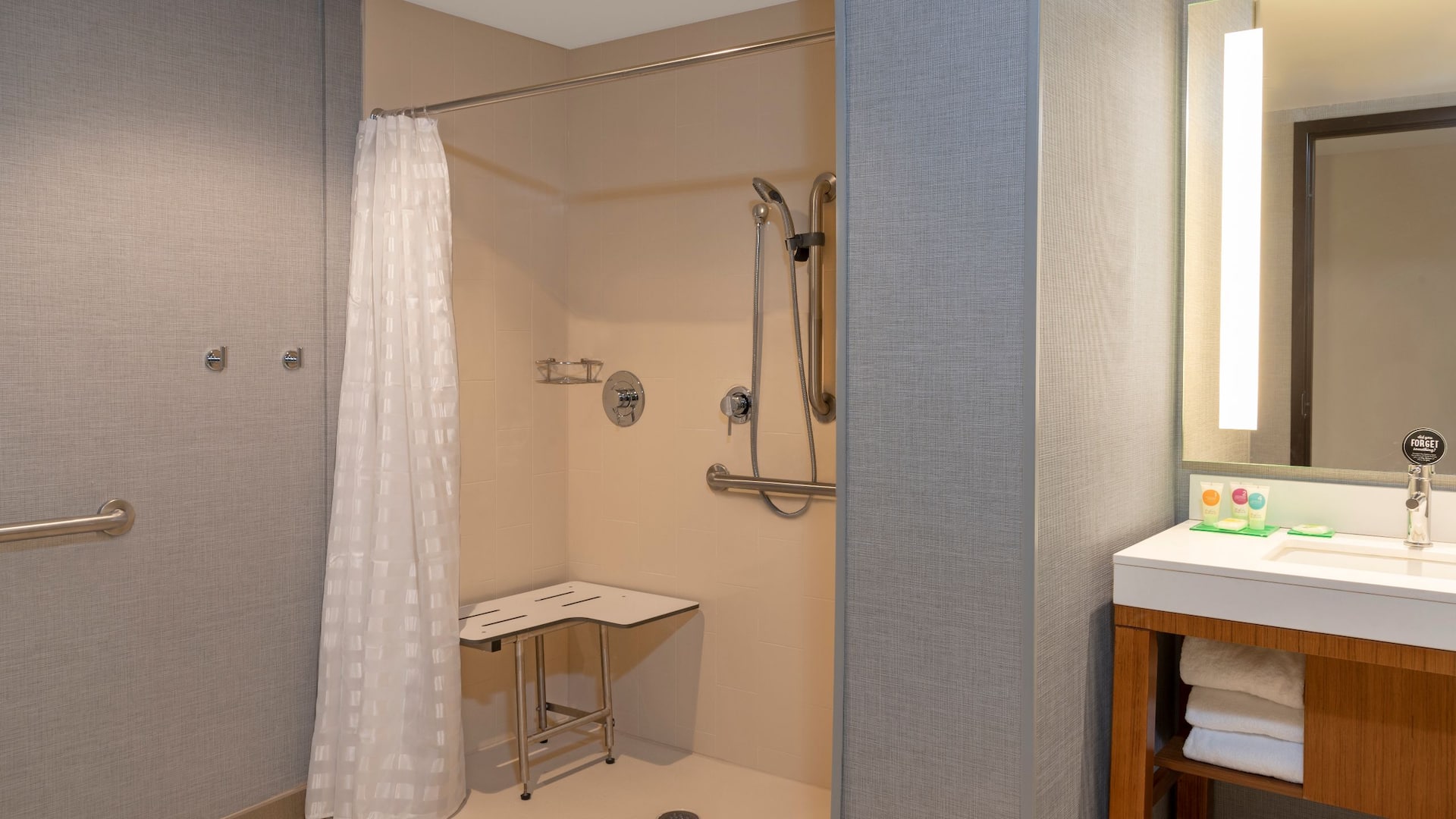Hyatt Place Detroit / Royal Oak Accessible Bathroom with Shower