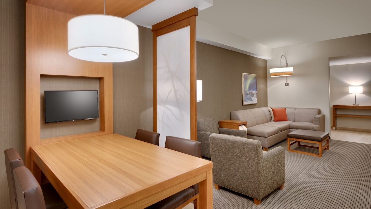 Modern Hotel near University of Alaska Anchorage | Hyatt Place Anchorage