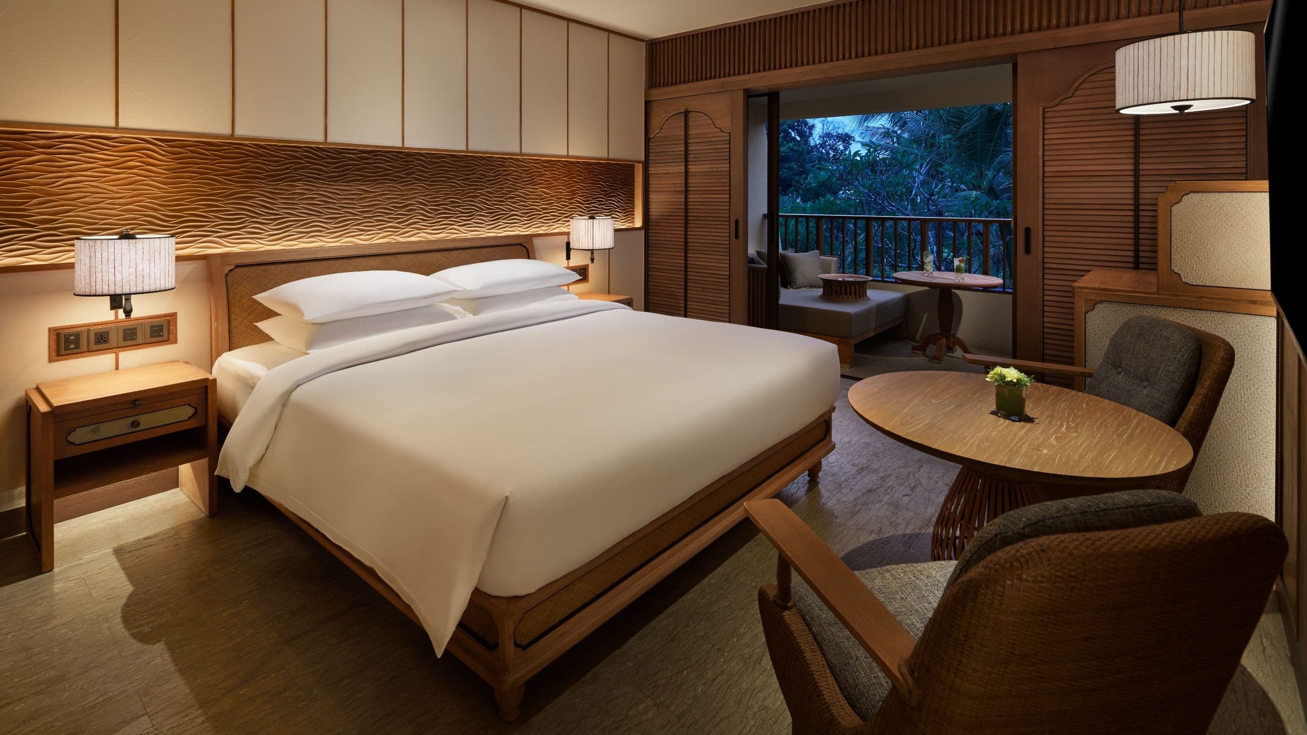 Hyatt Regency Bali Standard King Guestroom Night