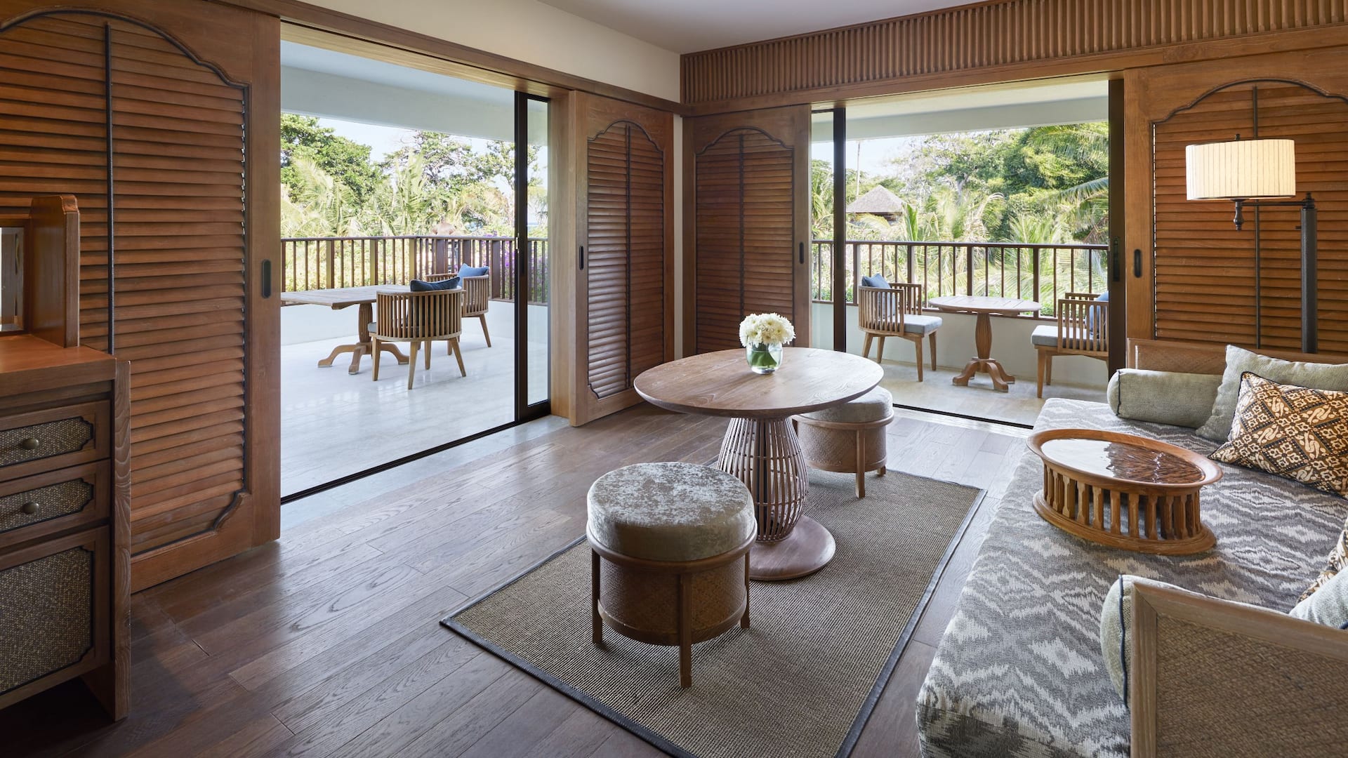 Hyatt Regency Bali Regency Suite Living Room
