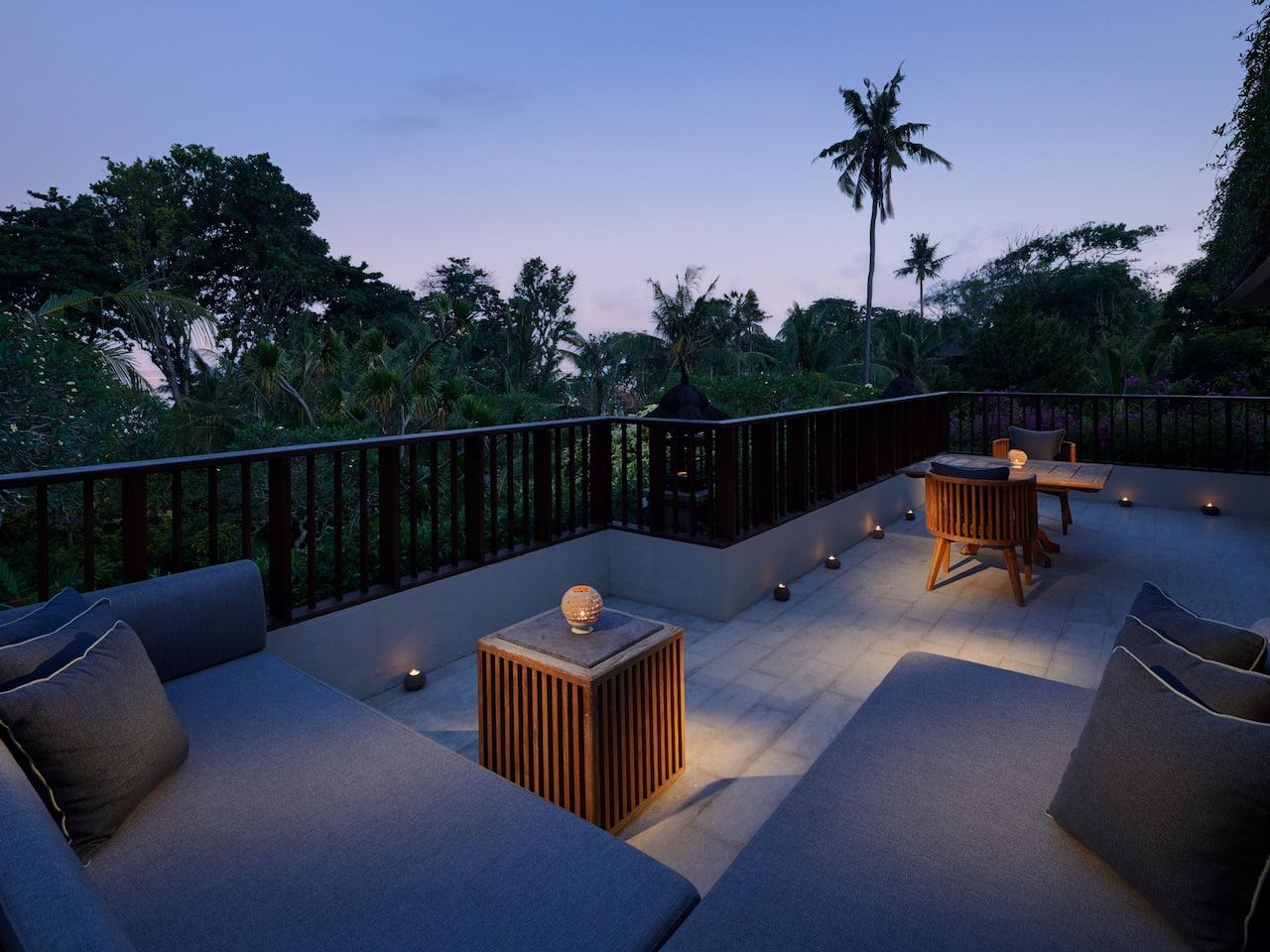 luxurious suite in Sanur Bali