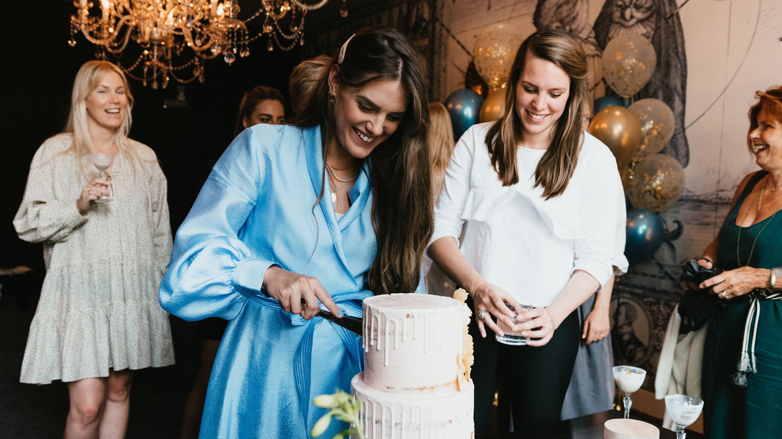 Andaz Amsterdam Prinsengracht Celebrations Cake Cutting