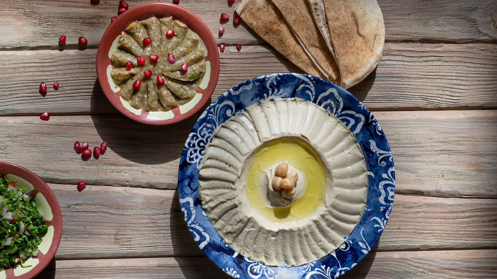 Hyatt Place Dubai Wasl District Hummus