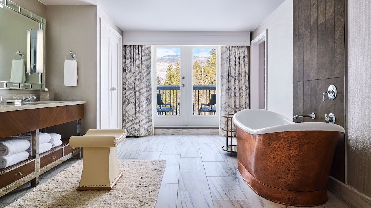 Grand Hyatt Vail Two Bedroom Suite Master Bathroom