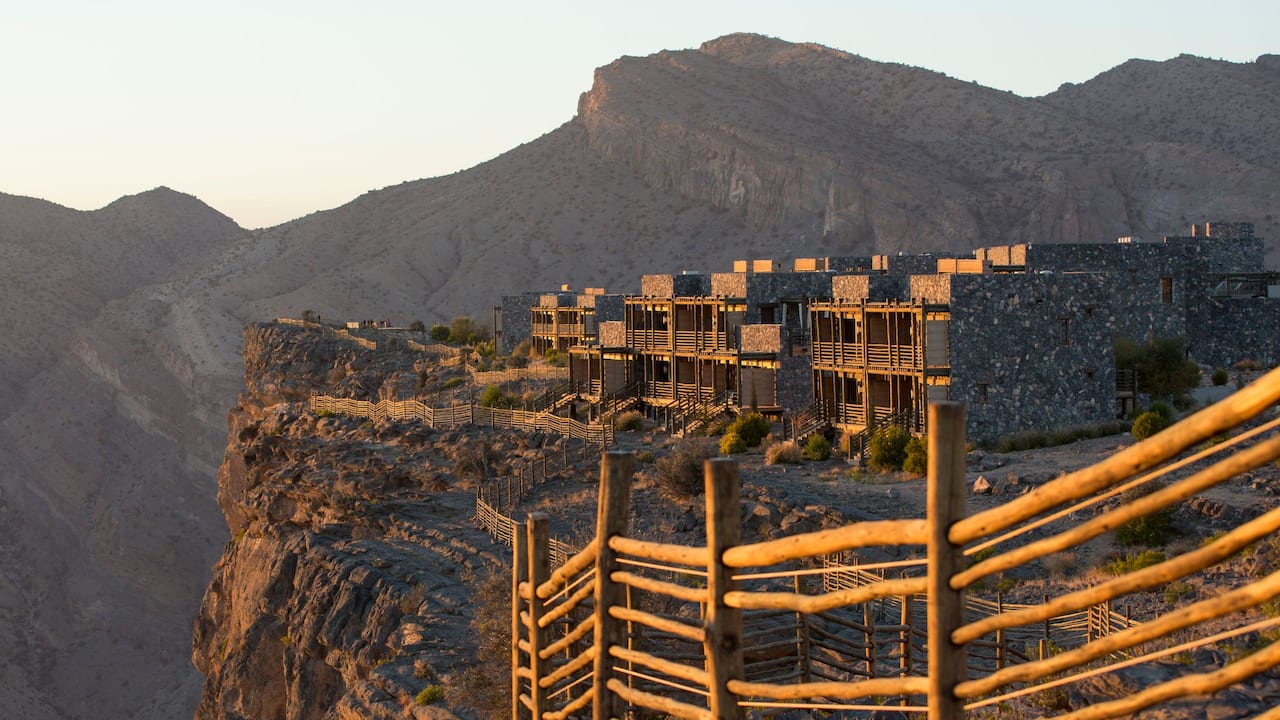 Alila Jabal Akhdar Exterior Cliffs