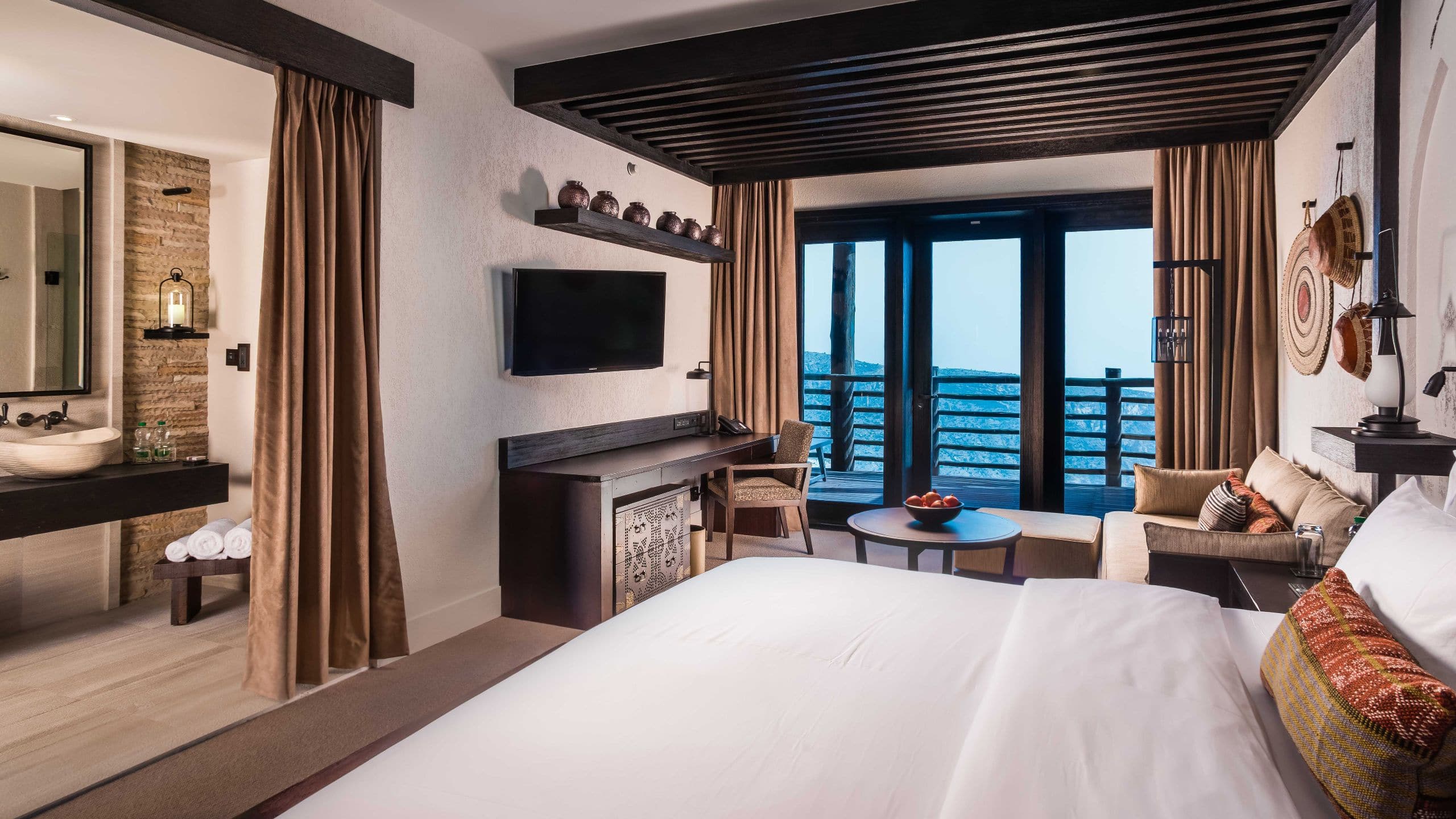 1 de 5 Alila Jabal Akhdar Terrace Guestroom