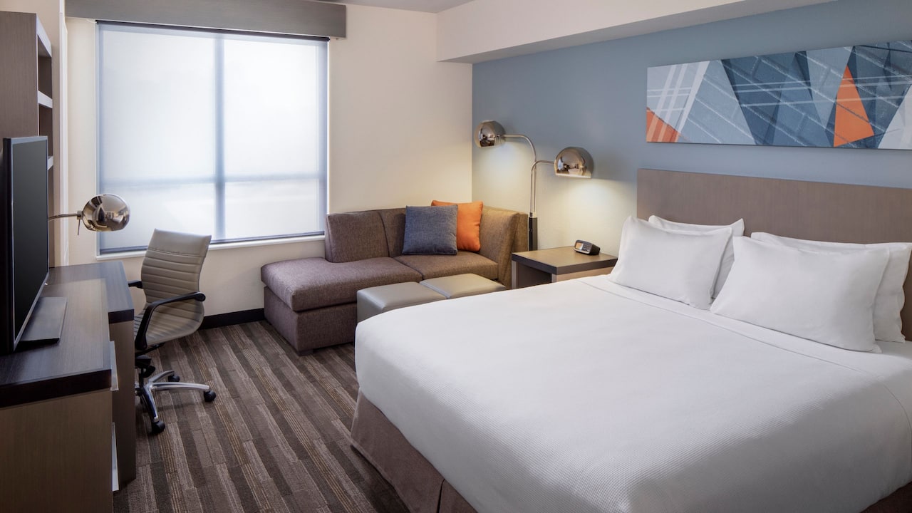 Guestroom
