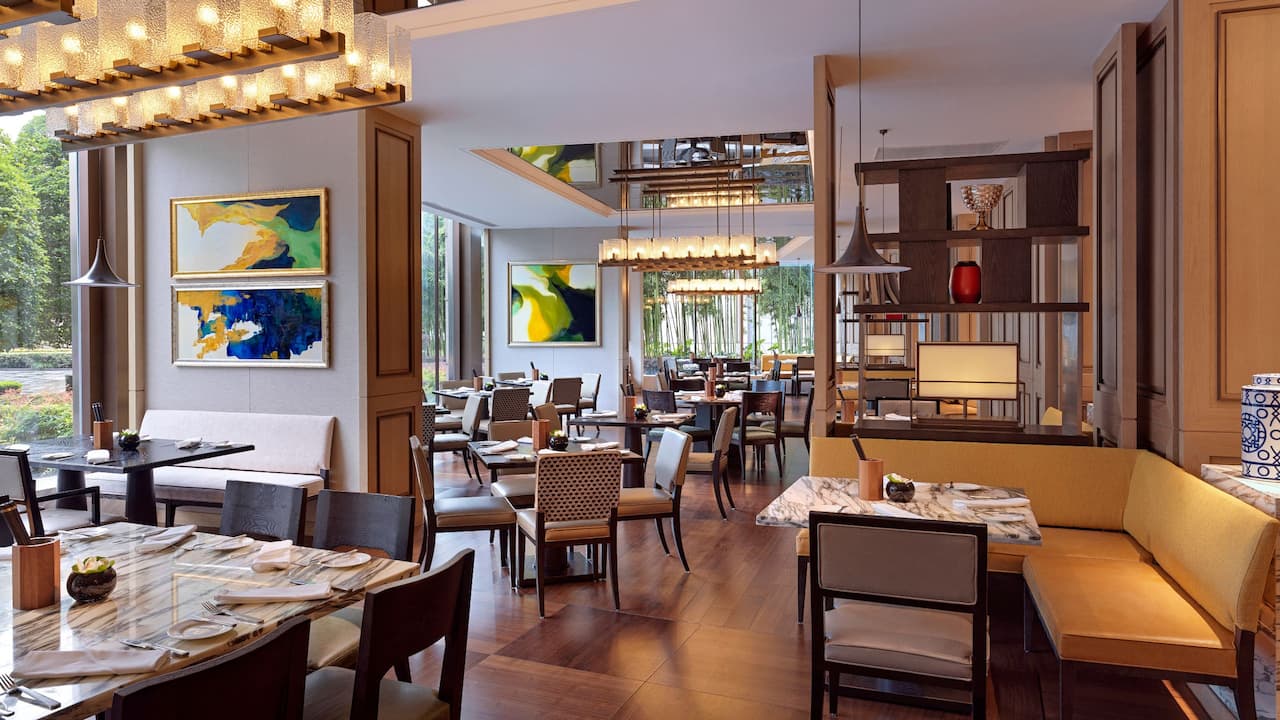 Grand Cafe Dining Area