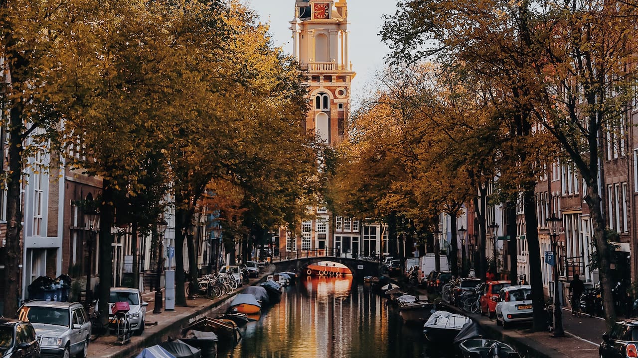 Discover Amsterdam Package