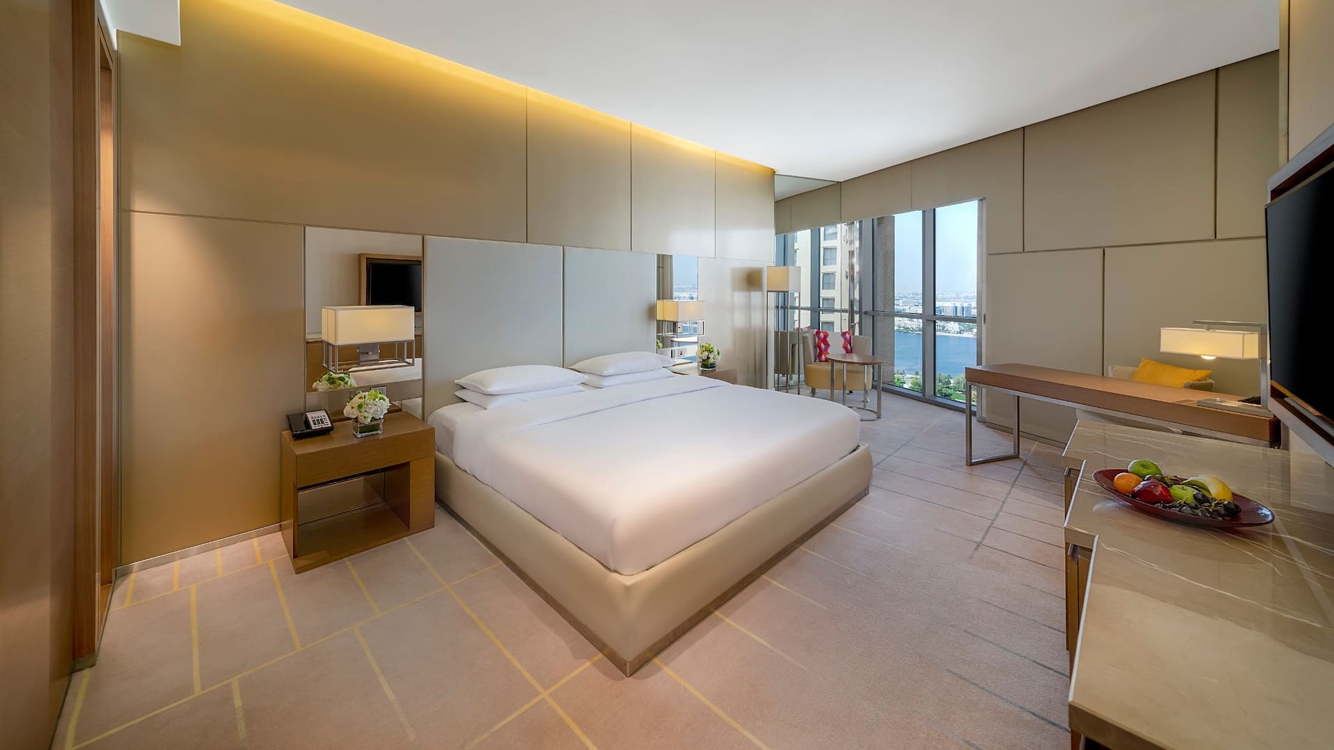 Hyatt Regency Dubai Creek Heights Standard King Creek View