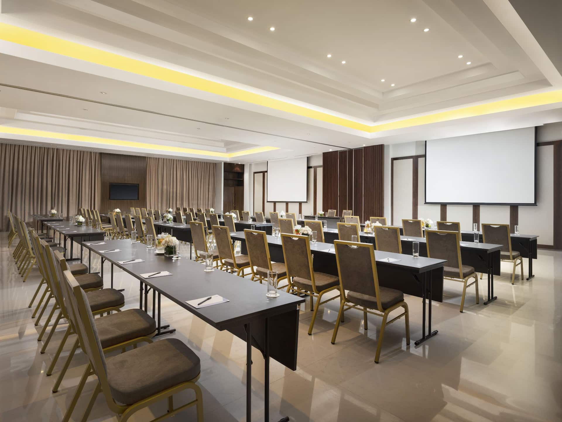 Hyatt Regency Yogyakarta Agung Meeting Room