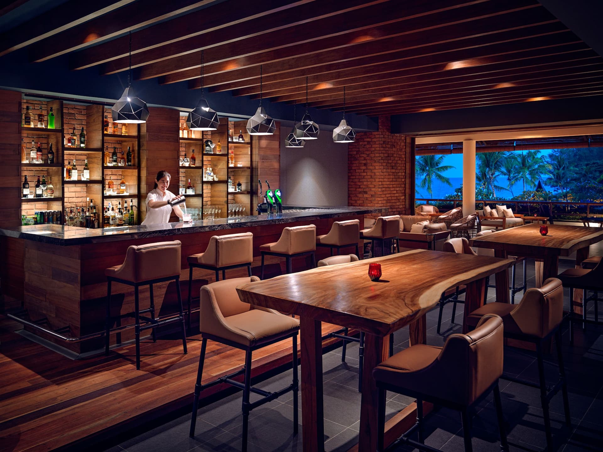 Hyatt Regency Kuantan Resort Chukka Bar