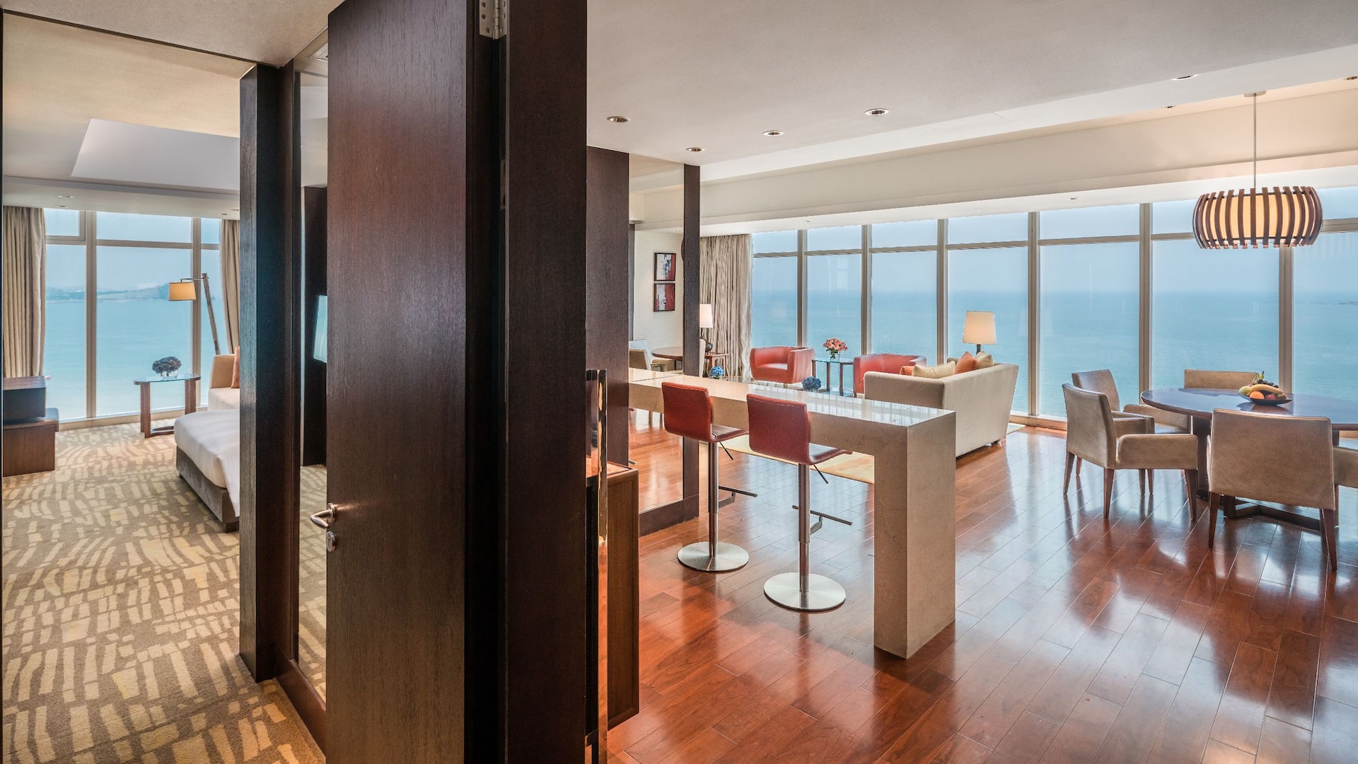 Hyatt Regency Qingdao Regency Sea View Suite Living Room