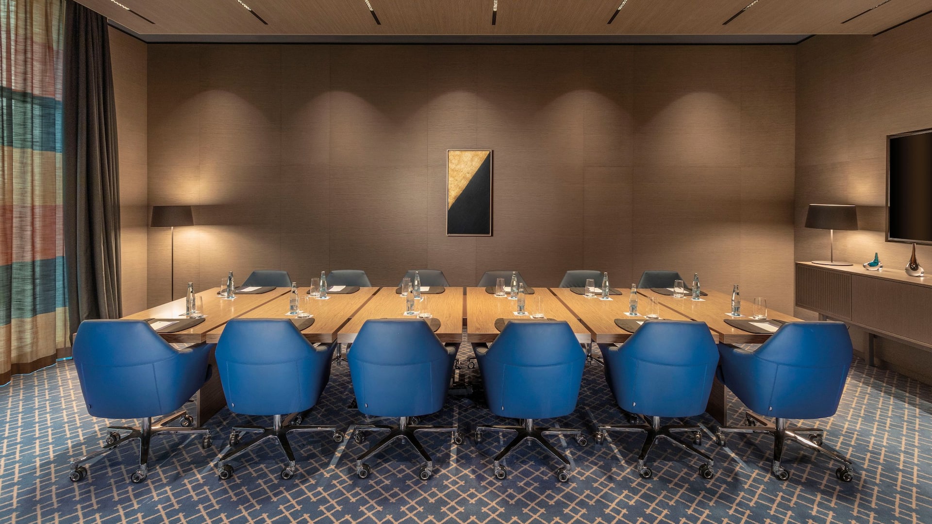 3 of 5 Hyatt Regency Algiers Airport Blue Meeting Room