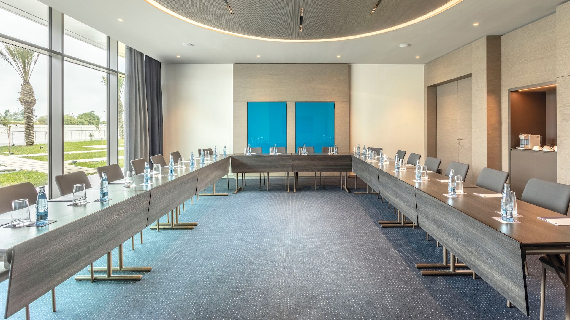 2 of 3 Hyatt Regency Algiers Airport Meeting Room U Shape