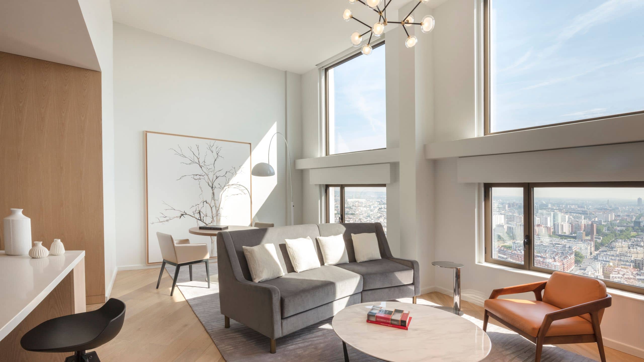 Hyatt Regency Paris Étoile Loft Living Room