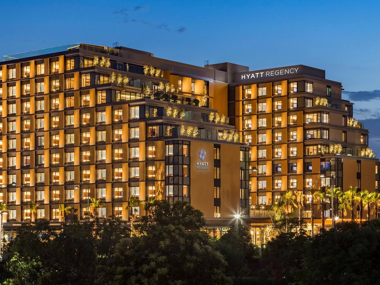 Night Exterior