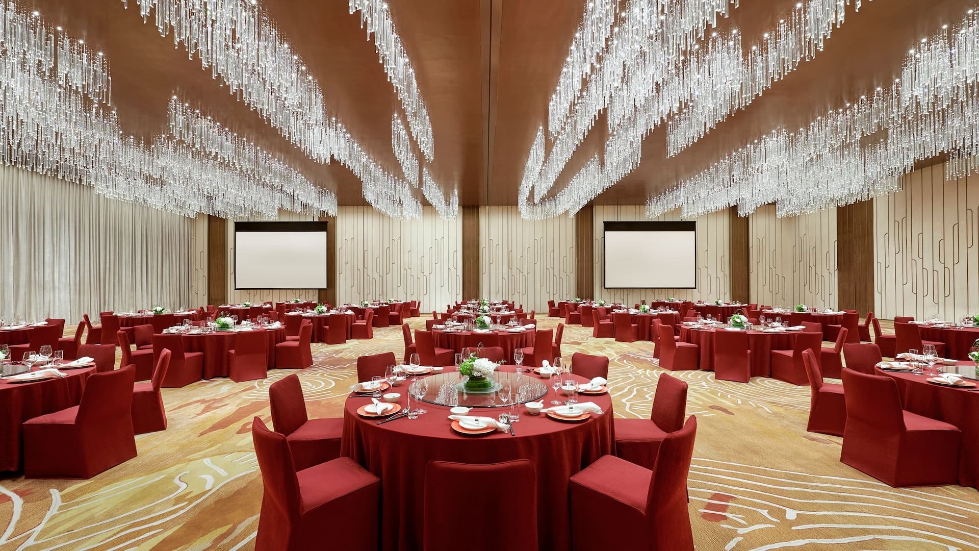 Hyatt Regency Beijing Shiyuan Ballroom Round Table