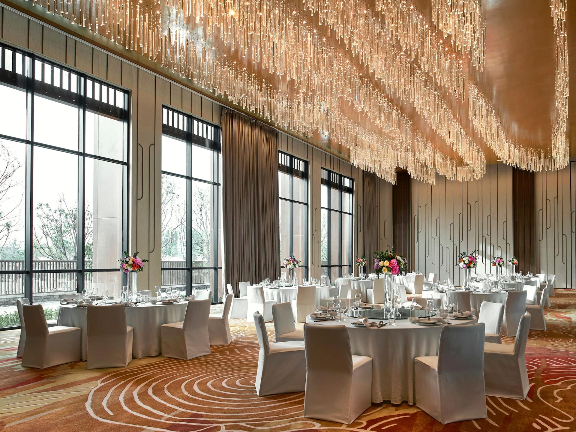 Hyatt Regency Beijing Shiyuan Ballroom Wedding