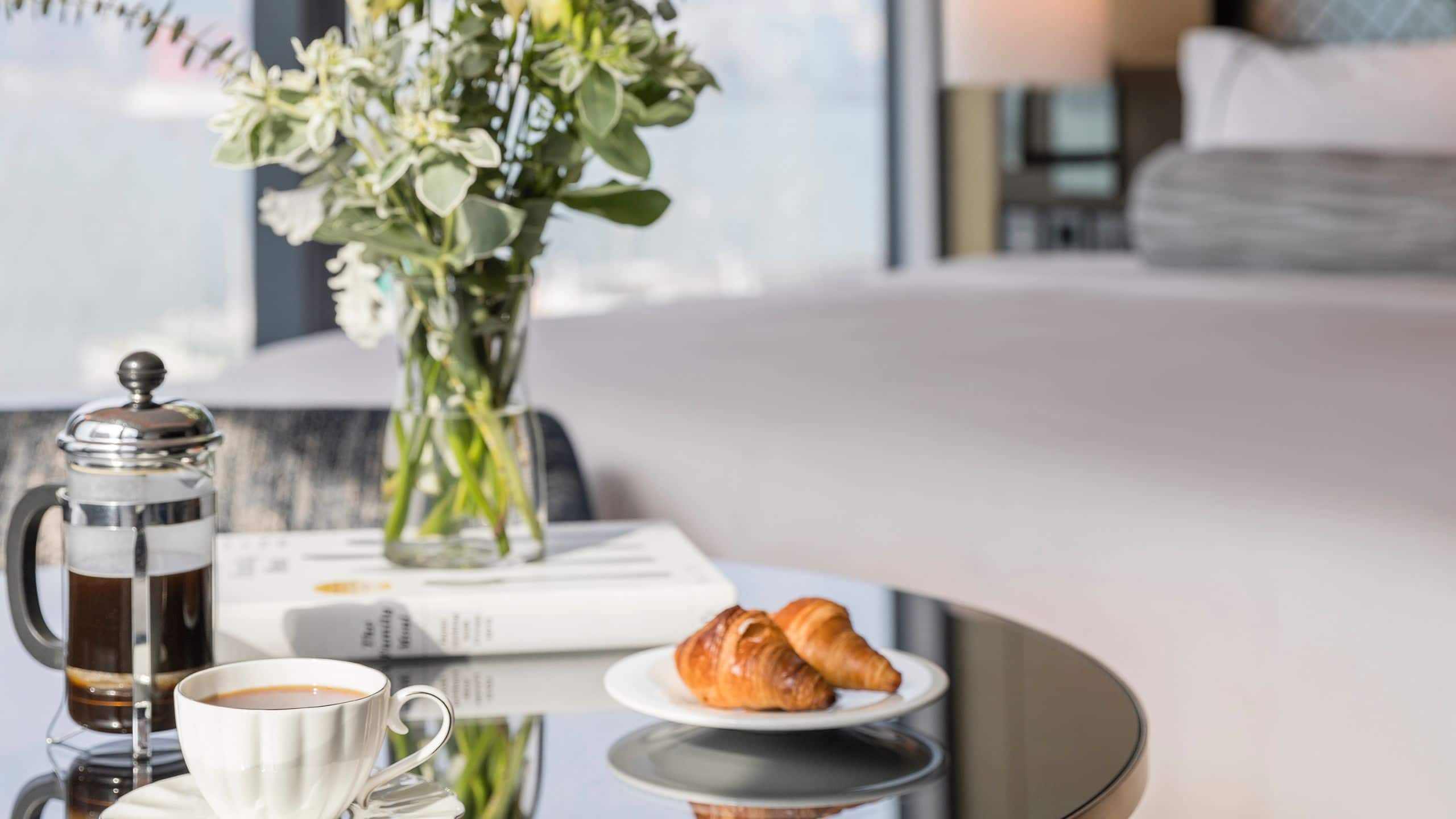 Hyatt Centric Victoria Harbour Hong Kong Guestroom Detail