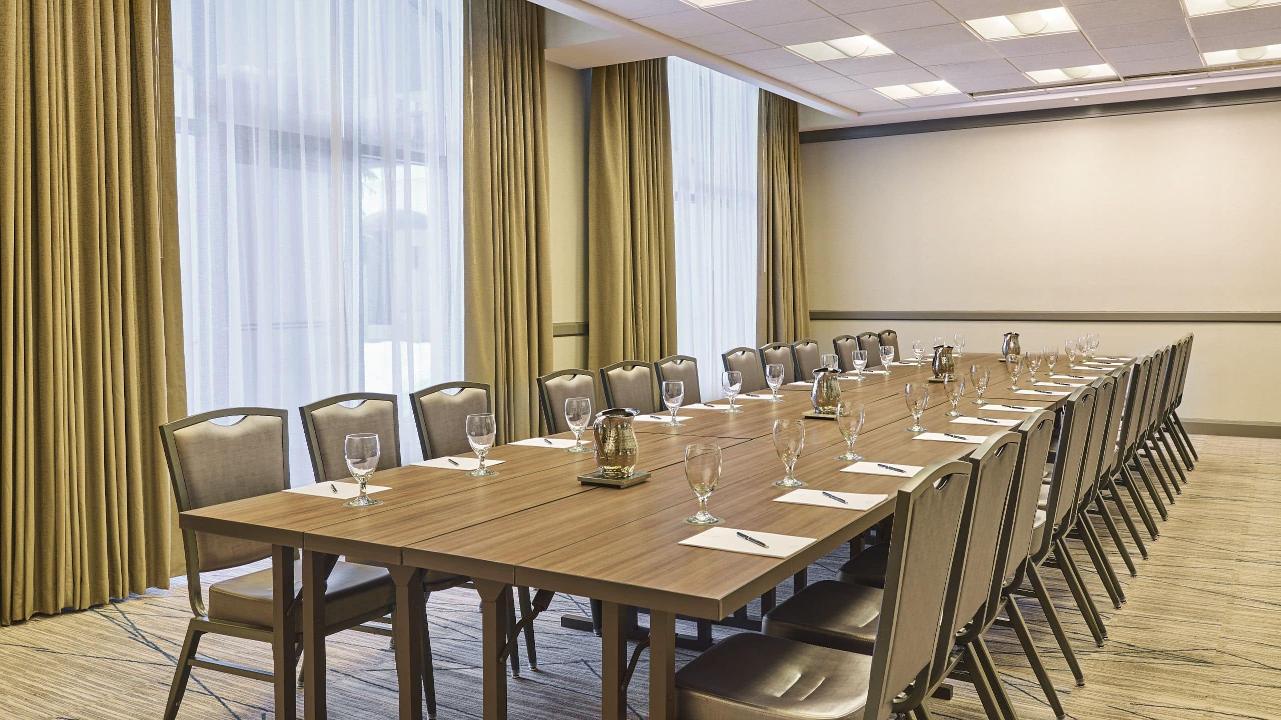 Grand Hyatt Vail Powell Meeting Room
