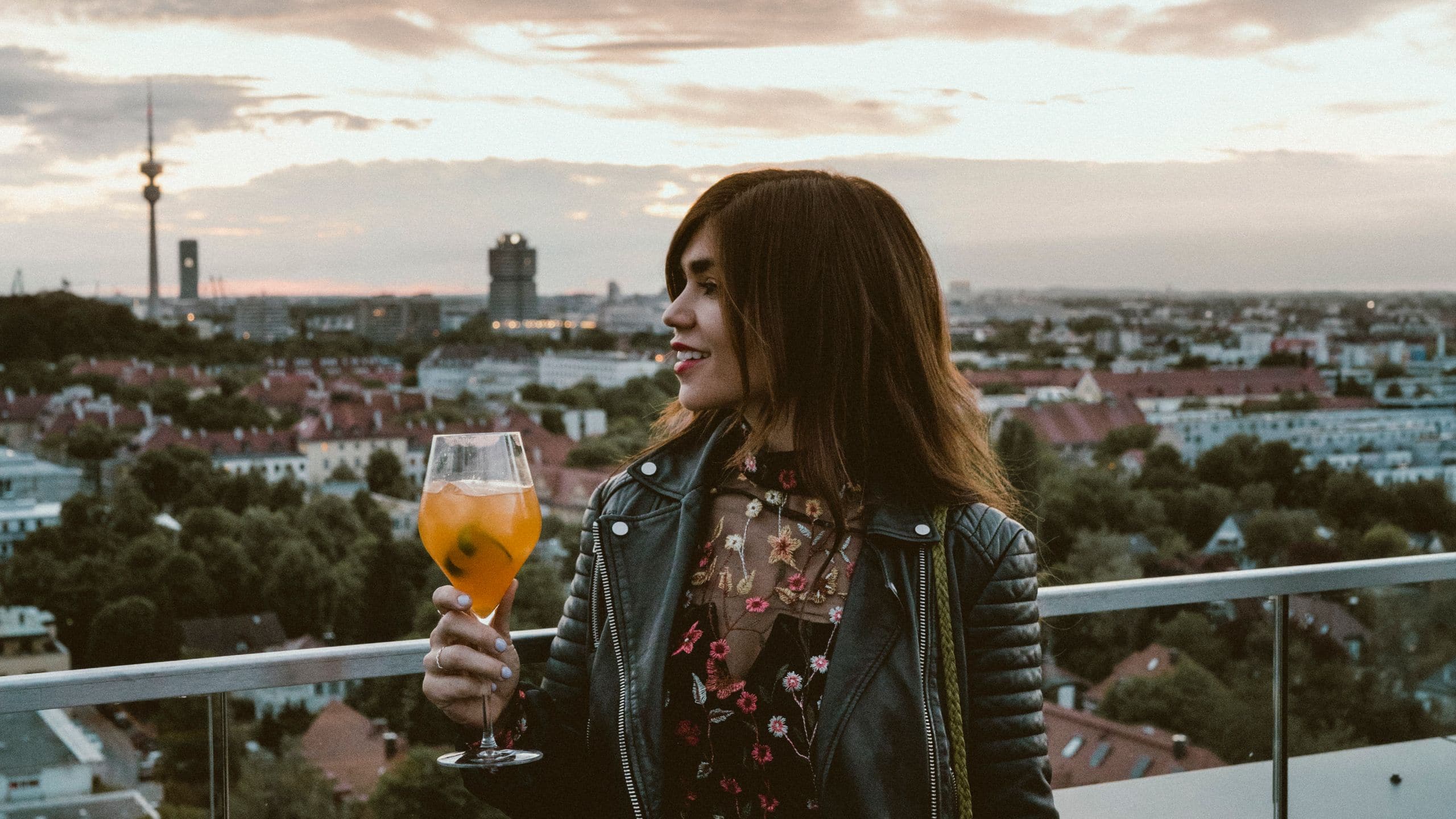 Andaz Munich Schwabinger Tor Muniqo Bar Rooftop